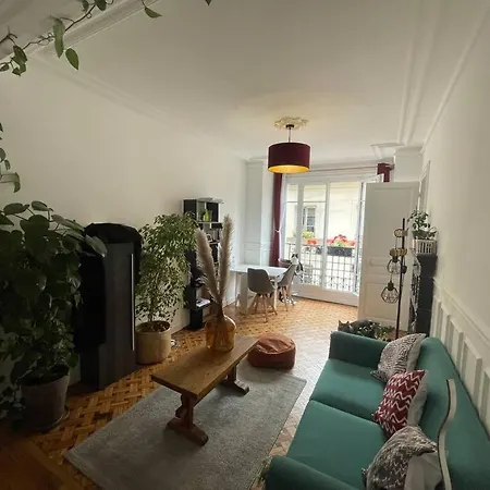 L'authentique Vie Parisienne Apartment Paris